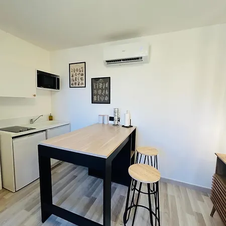 Appartement Charmant Proche Gare Tours Extérieur photo